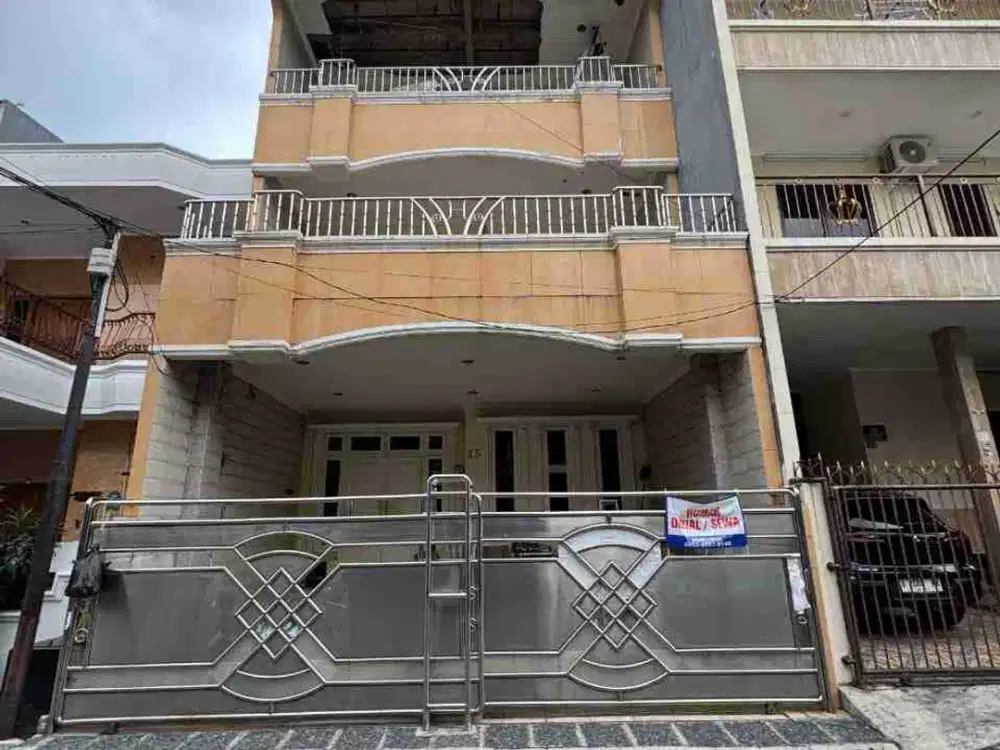 Rumah Lama di Jl Danau Sunter 4 Tj Priok Jakarta Utara