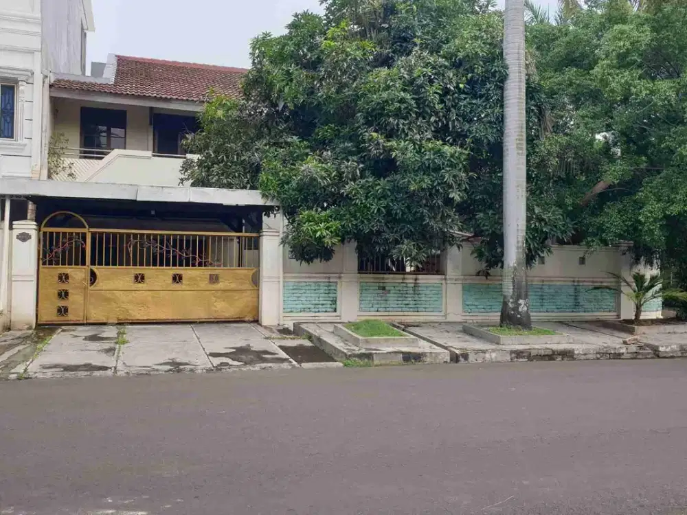 Rumah Hoek 2lt di Jl Janur Elok III Kelapa Gading Jakarta Utara