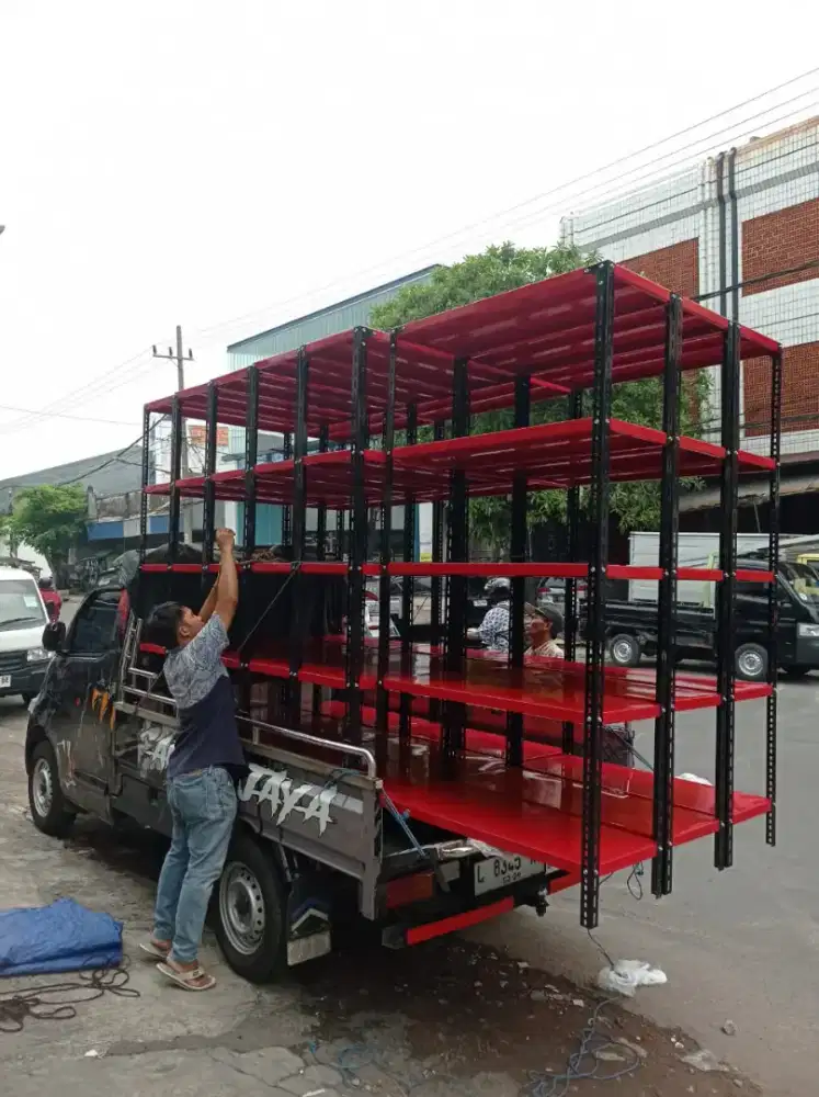 Rak besi rak perlengkapan usaha