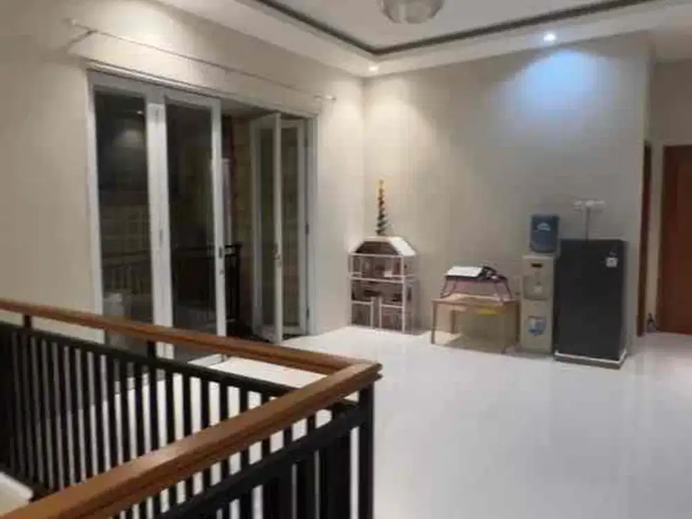 Rumah baru renovasi lokasi strategis dekat Klp Gading