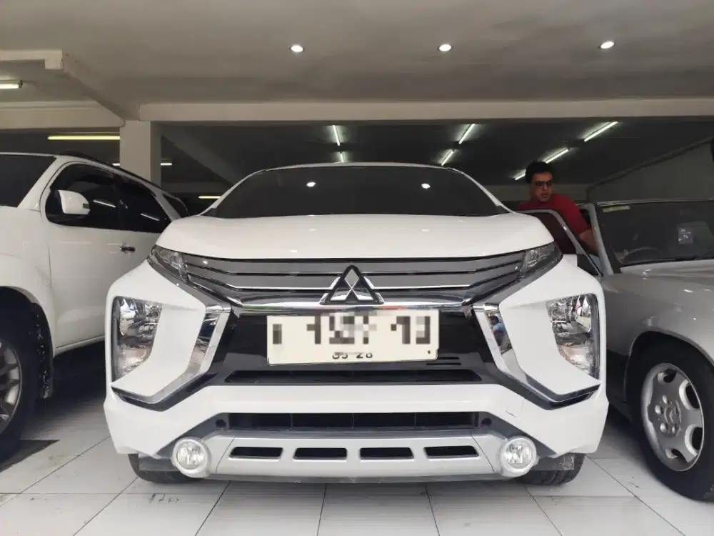 Tdp 25 siap proses xpander sport putih 1.5 automatic 2018 surabaya