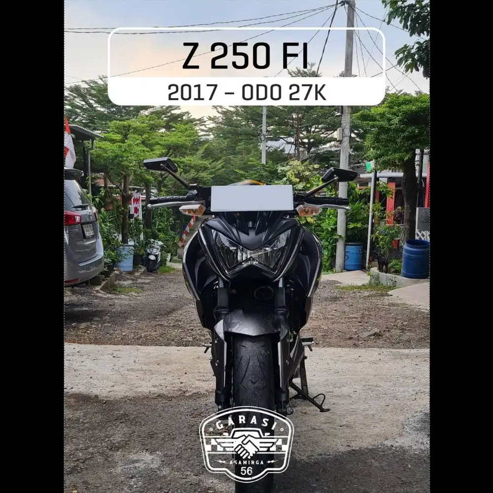 Z250 FI Abu-abu 2017