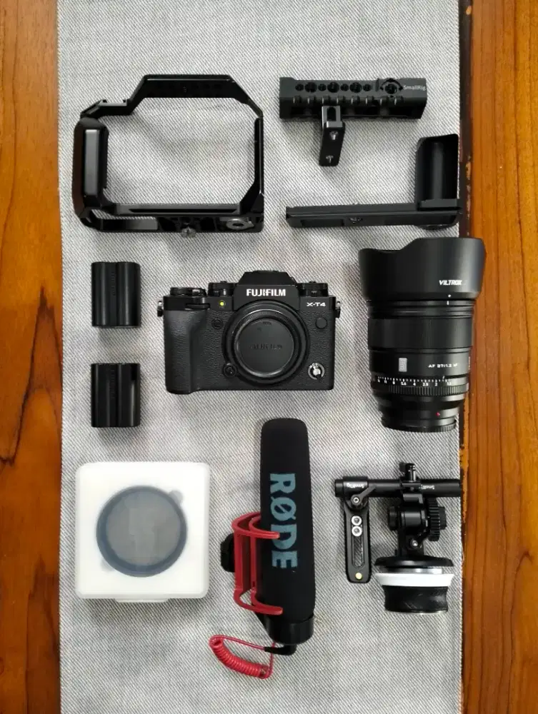 Fujifilm XT4 Cinematography Kit