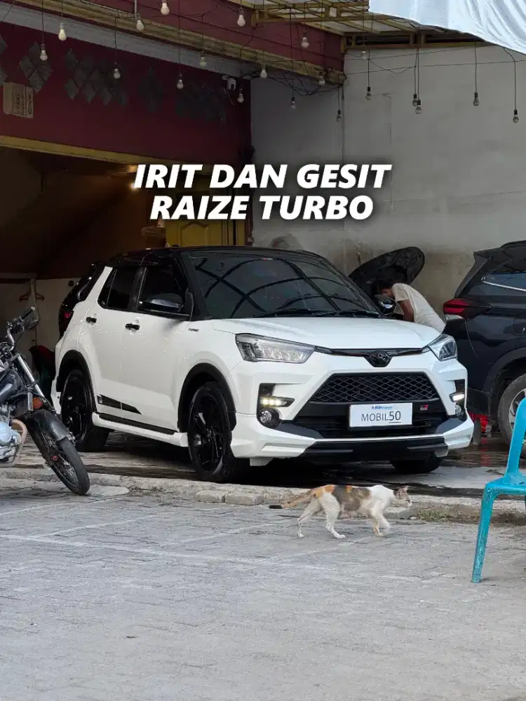 (DP 27 JT) TOYOTA RAIZE 1.0 GR CVT 2022/2023