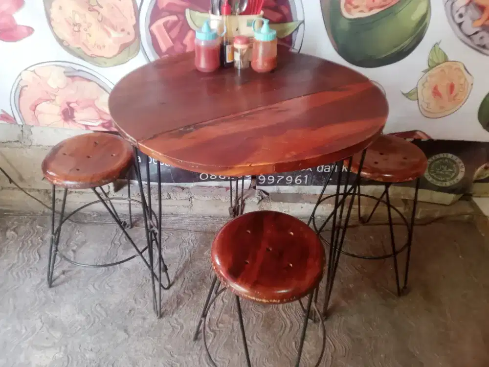 2 set Meja bulat kayu kaki besi