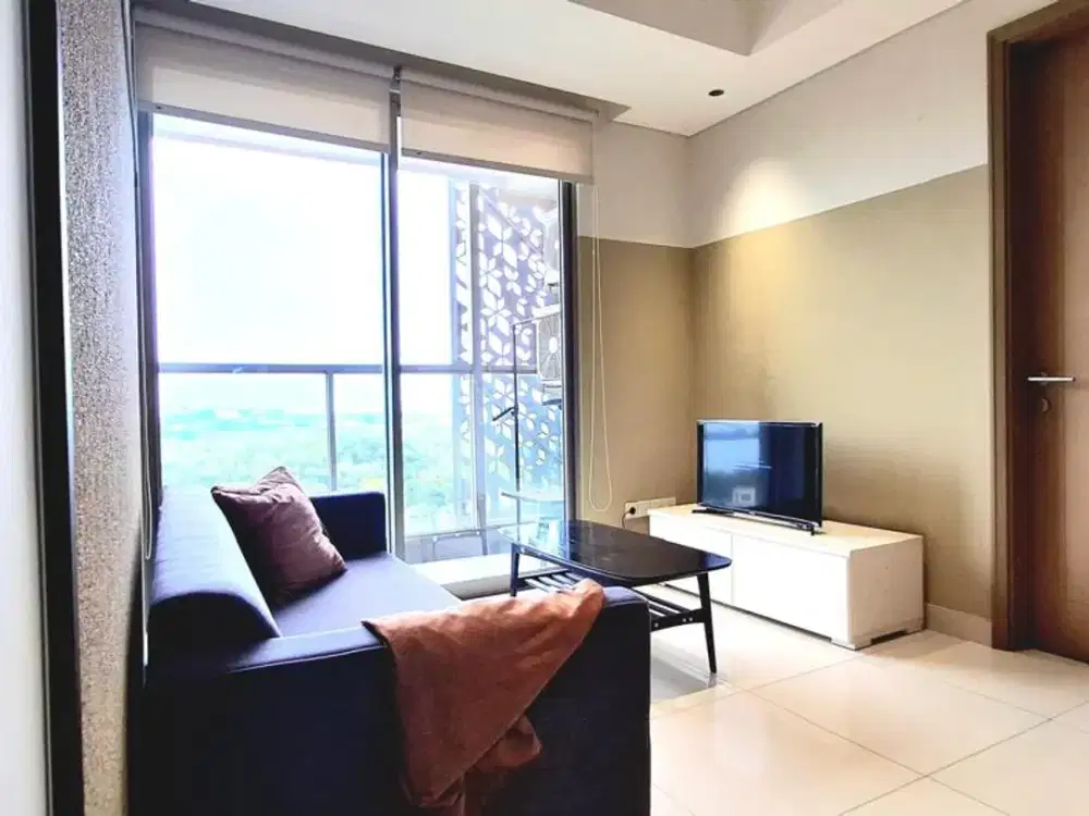 Apartemen Gold Coast Furnished Rapih Siap Huni 3 Bedroom View Pool