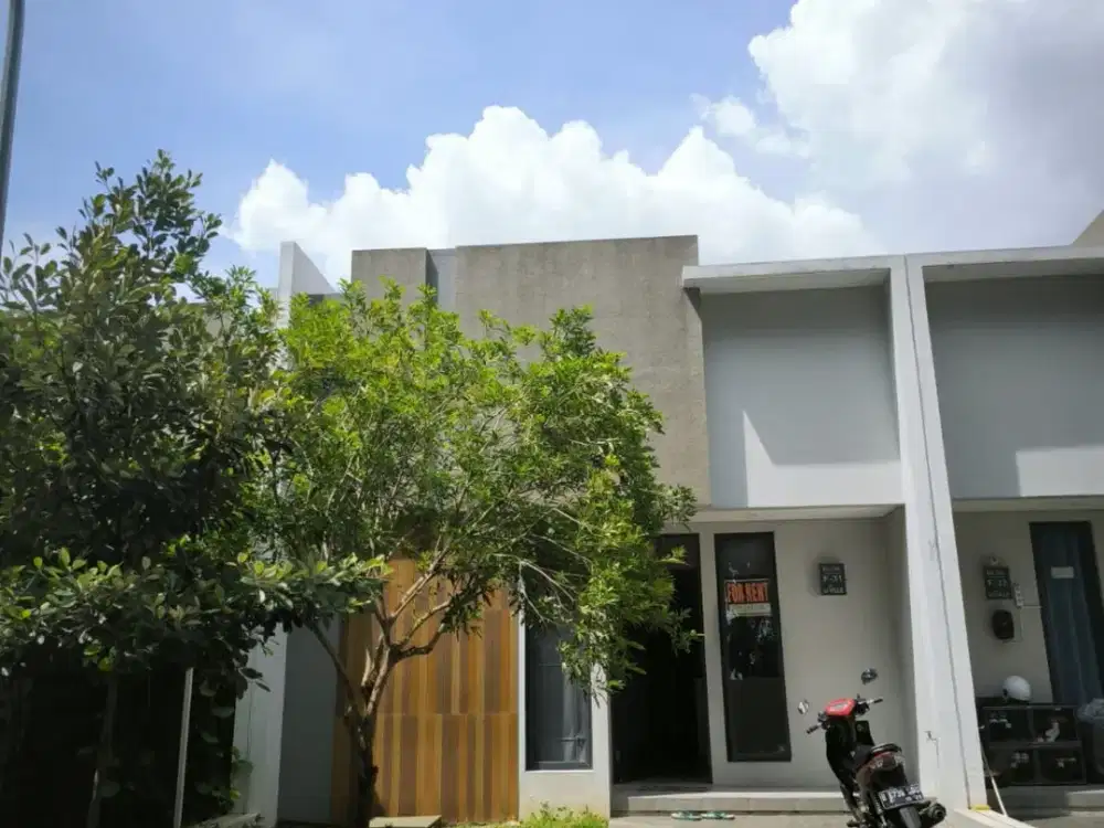 DIJUAL RUMAH CANTIK DIKAWASAN BINTARO JAYA TANGERANG SELATAN