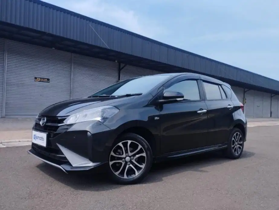 Like New TDP 9JT Daihatsu Sirion 1.3 R Bensin-AT 2022 Abu