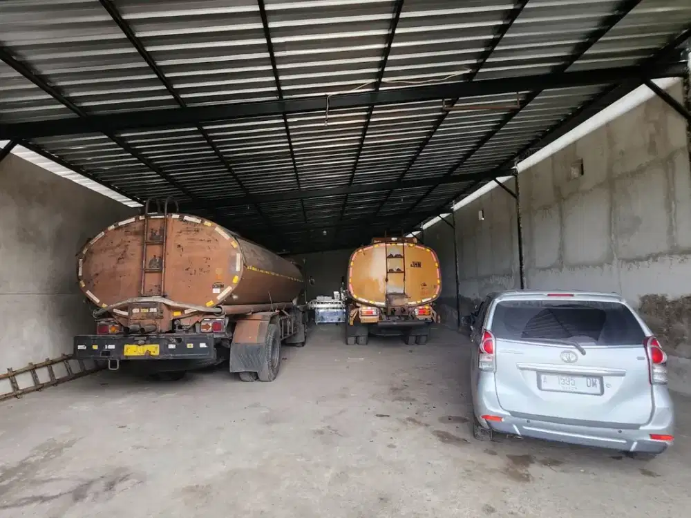 DIJUAL CEPAT, PABRIK  HADAP UTARA TEPI JL.RAYA PROVINSI  CIKUPA KAB.TANGERANG