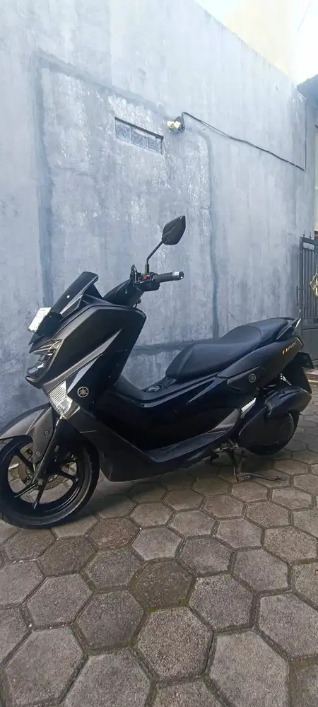 Dijual Yamaha NMAX 150 CC Warna Hitam