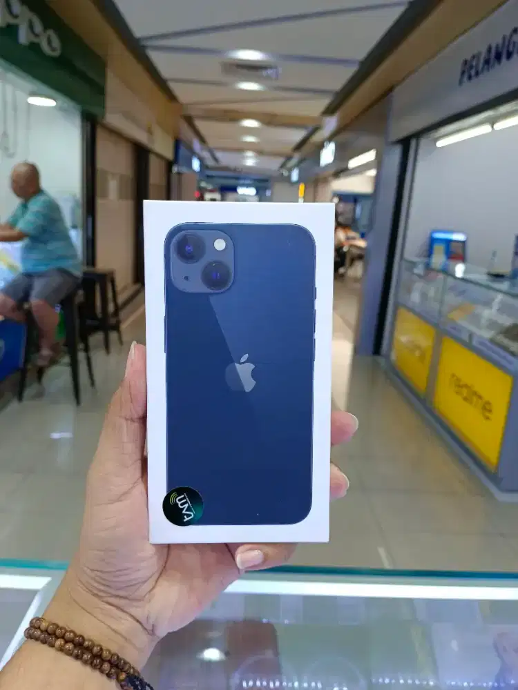 Iphone 13 128 Midnight iBox NEW BNIB Garansi Resmi Original 1Tahun