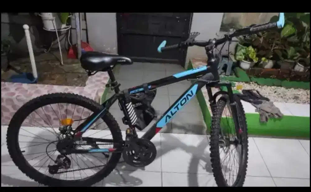 Sepeda merk alton