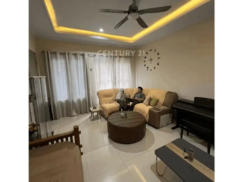 DIJUAL Rumah Mediterania Regency Cikunir