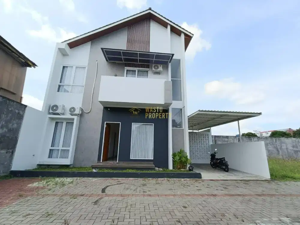 RUMAH STARTEGIS 2 LANTAI DI DEKAT PUSAT KOTA YOGYAKARTA