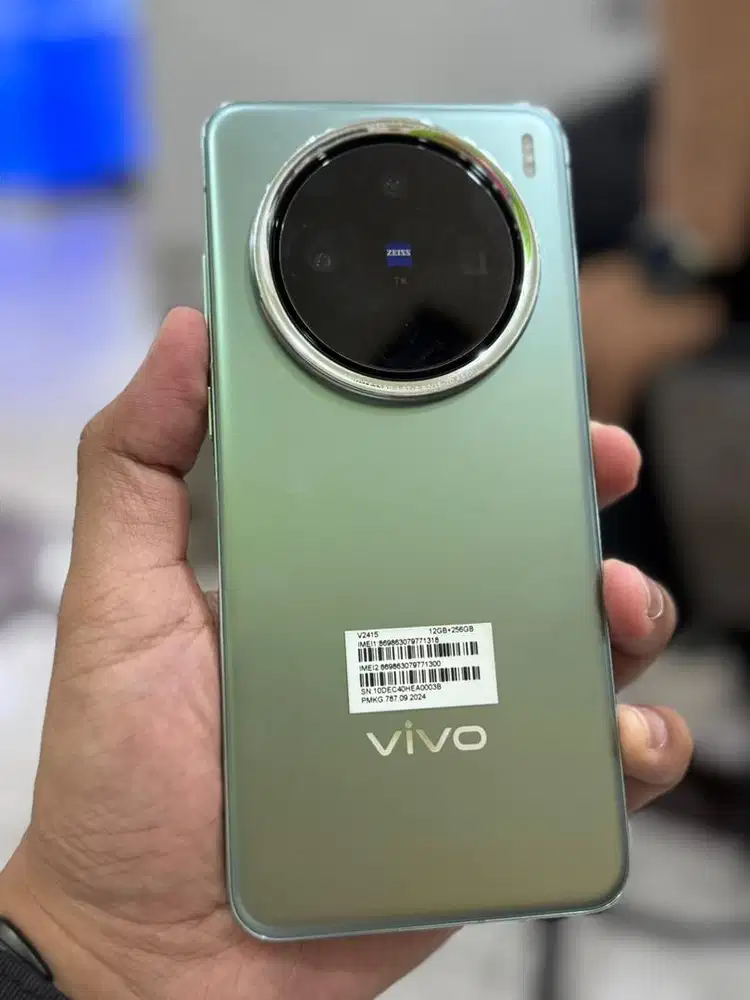 Vivo X200 12/256gb Fullset Mulus Nominus. Garansi Panjang 26 Okt 2026