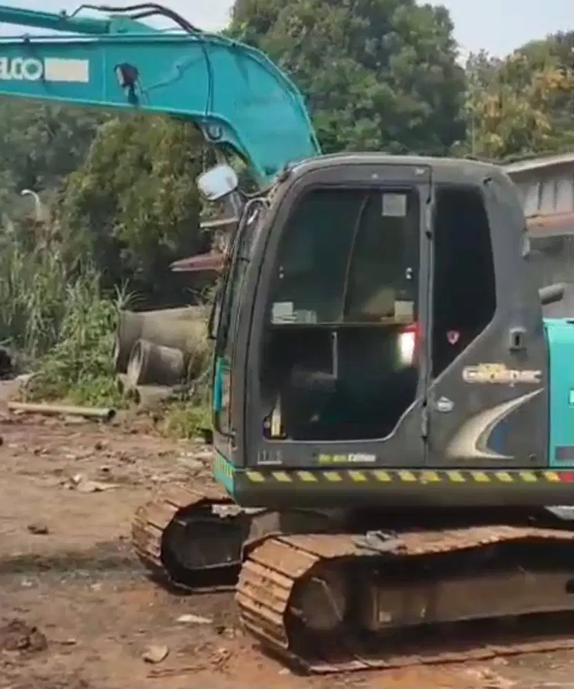Dijual Excavator Kobelco SK75-8 Tahun 2017