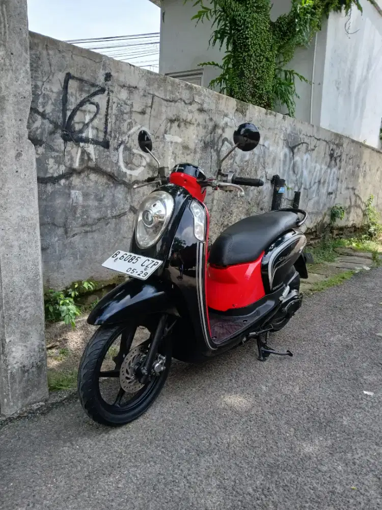 HONDA SCOOPY ESP TAHUN 2014 KONDISI SIAP PAKAI