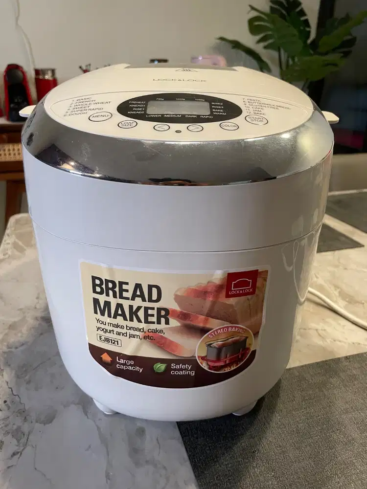 BREAD MAKER LOCKNLOCK
