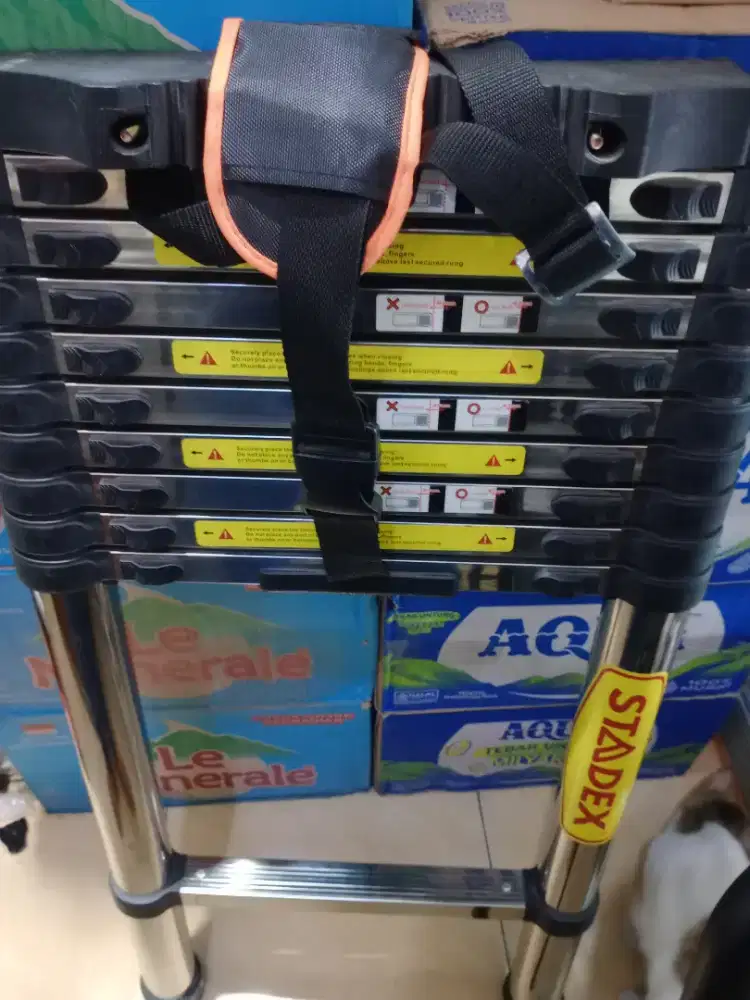 Tangga teloskopik stadex