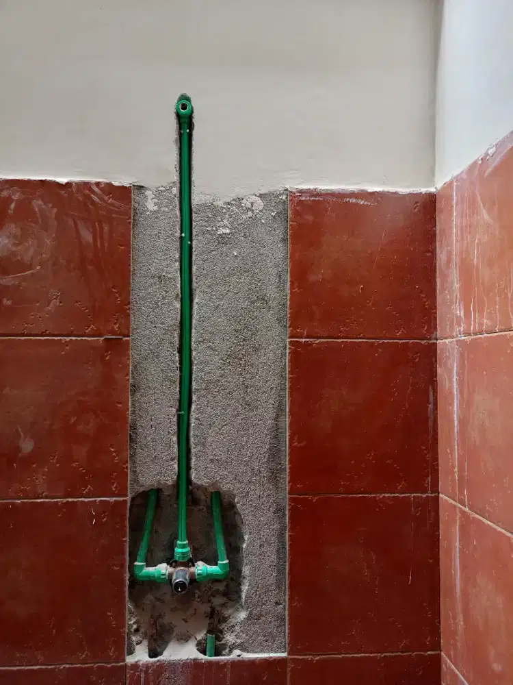 Jasa Pasang Pipa Air Panas & Air Bersih Kamar Mandi Shower