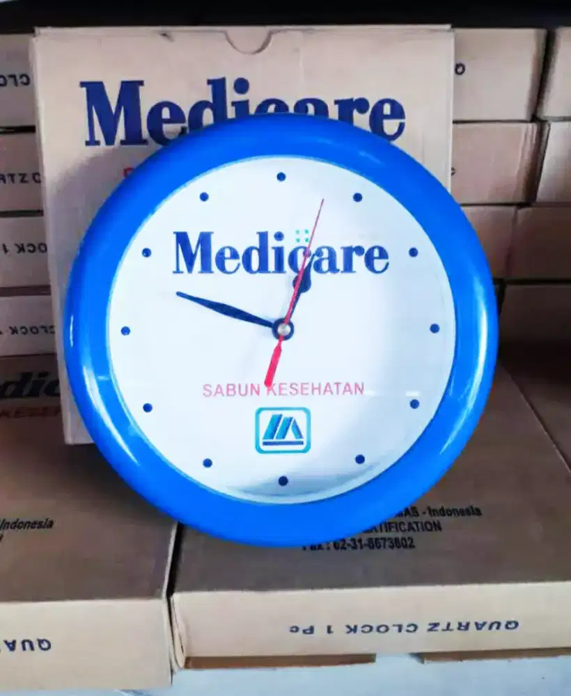 Jam dinding dan jam beker