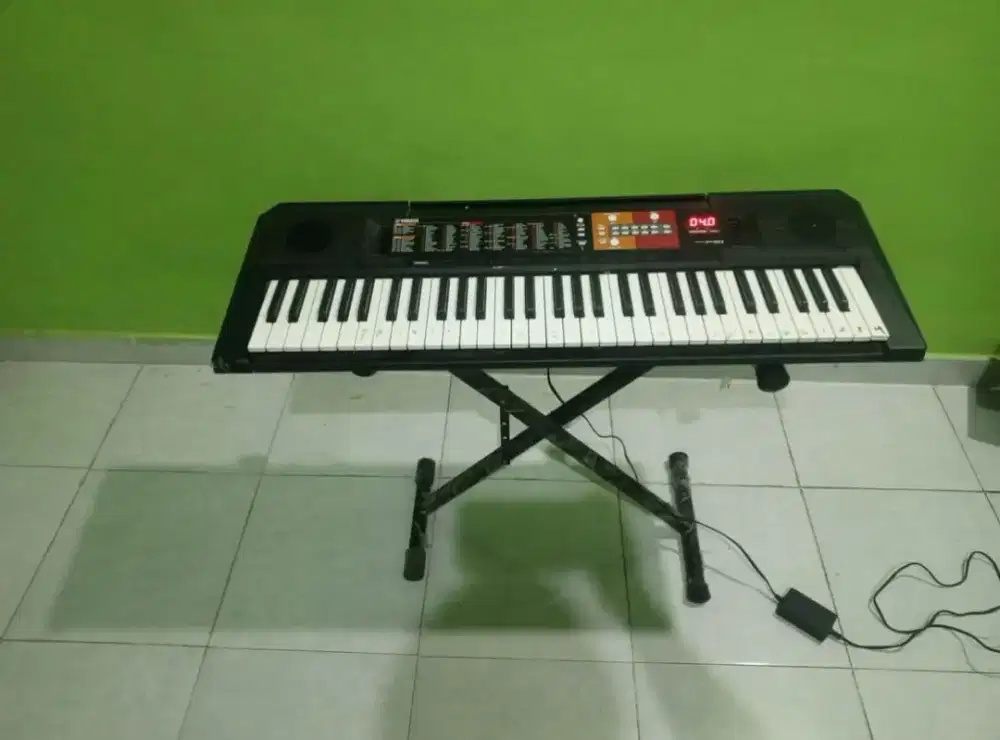Keyboard Yamaha PSR-F51