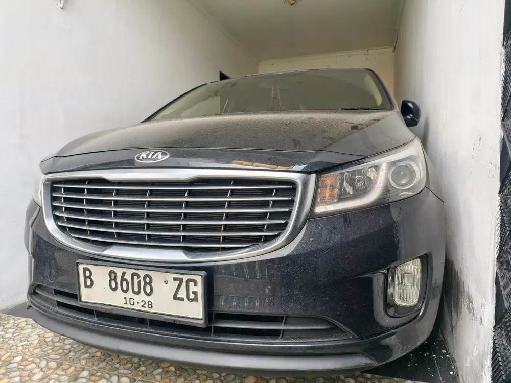 Kia Sedona 2018 Bensin