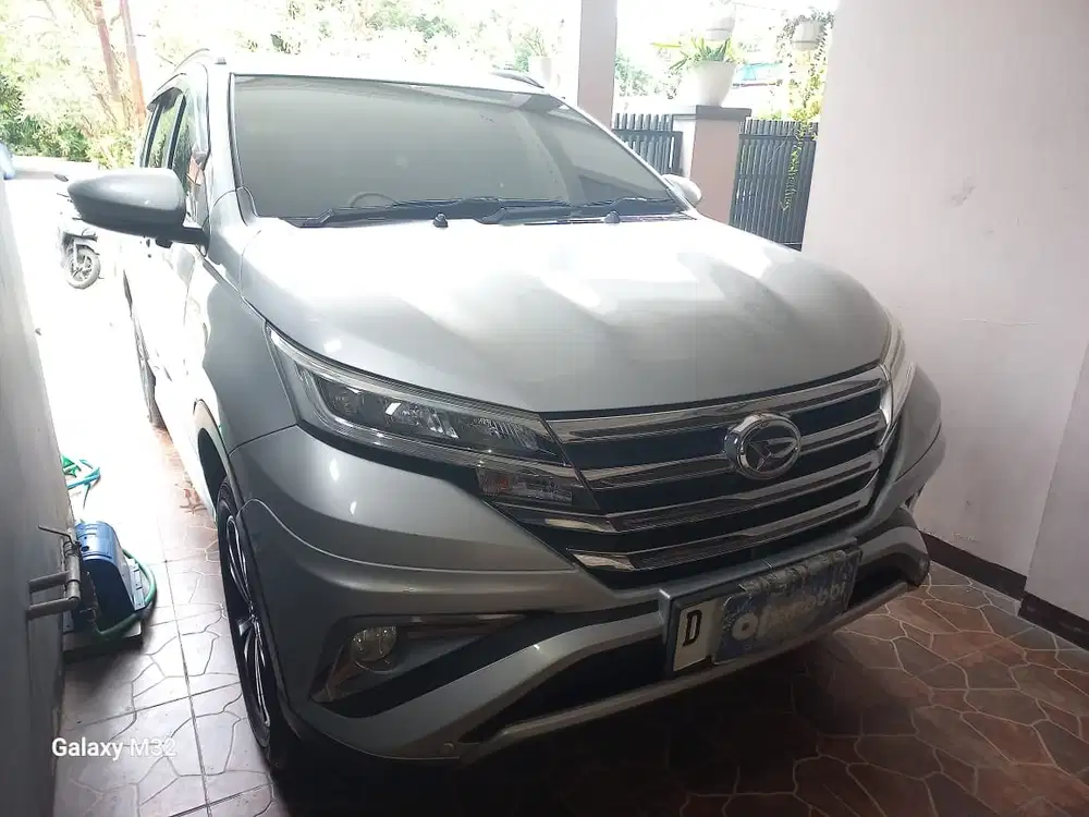 Daihatsu Terios deluxe 2018 MATIC