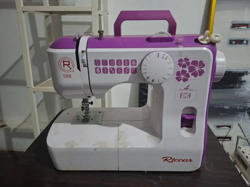 Jual Rugi Mesin Jahit Portable RICCAR 588