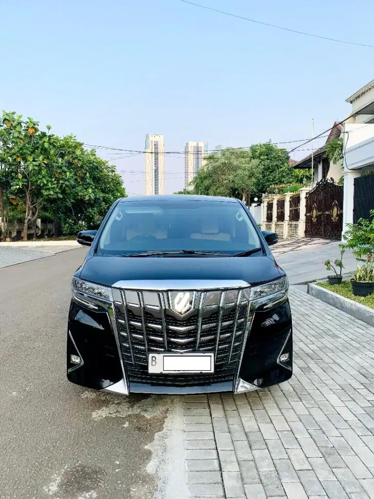 CASH !!! Toyota Alphard 2.5 X Automatic 2019