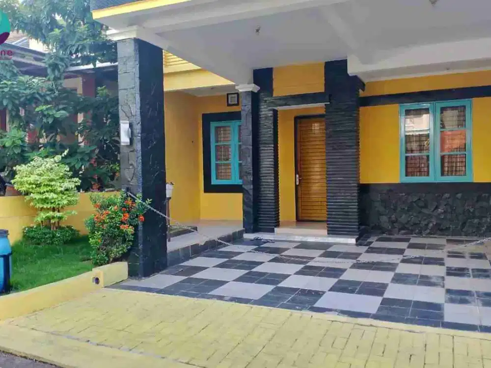 Dijual cepat rumah siap huni di kota wisata
