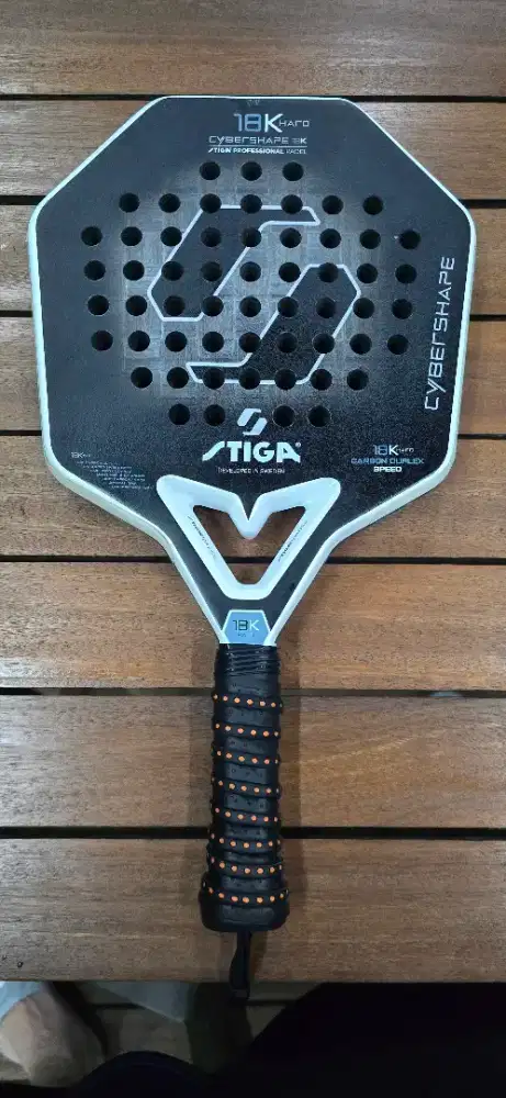 Stiga Padel 18K Cybershape