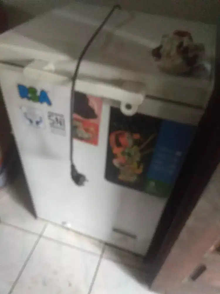 Jual cepat freezer merek RSA