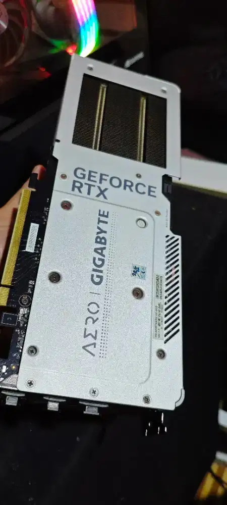 Rtx 4060ti gigabyte aero white