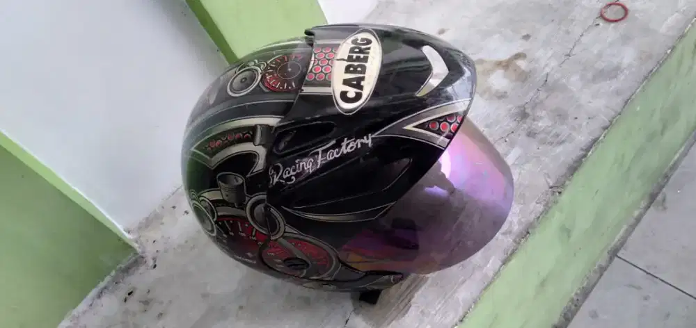 Di jual aja mana tau laku  wa dan hp yg cepat dia dapat