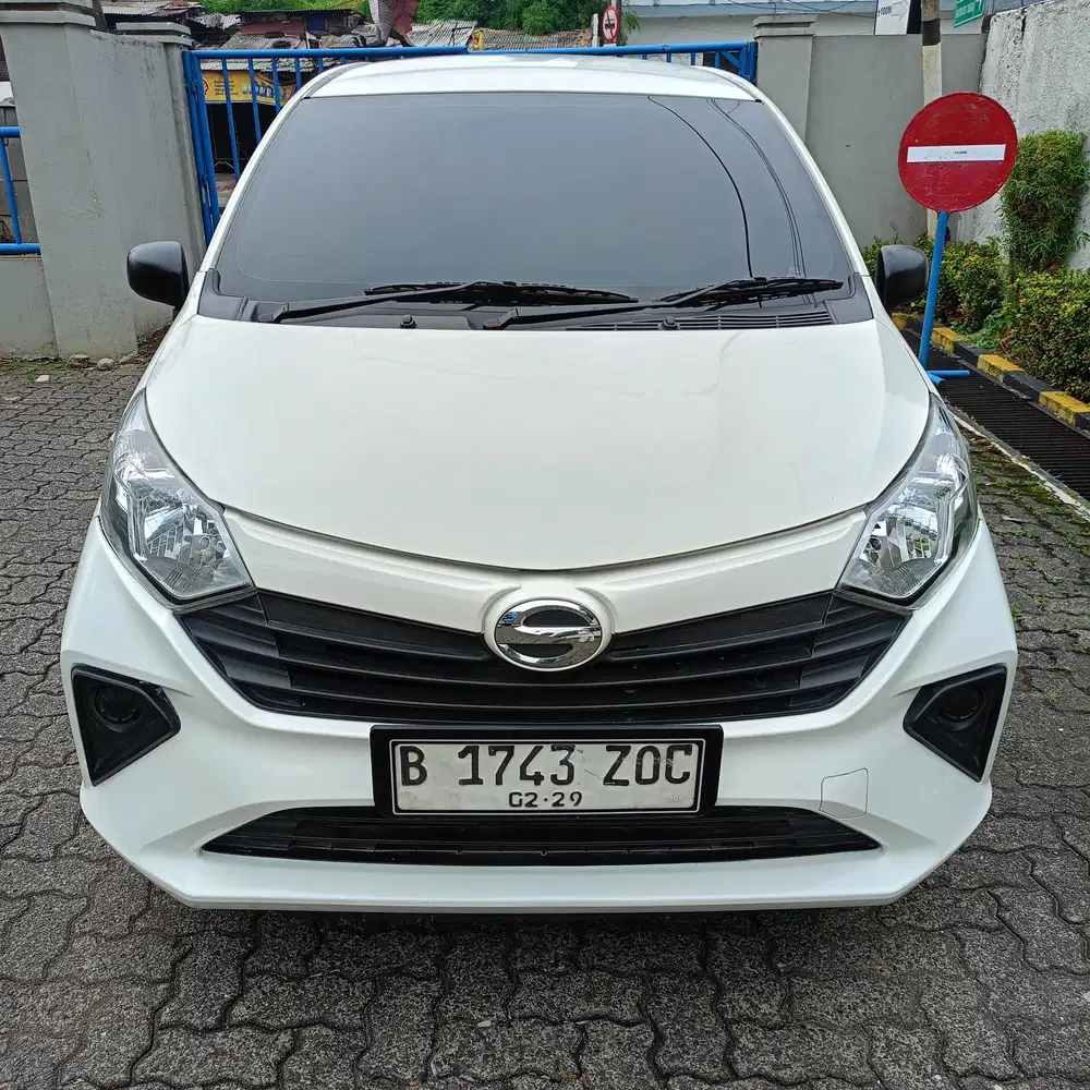 Sigra D mt 2023 DP 2 JT cicilan 2,8 x 5th ajukan skrng