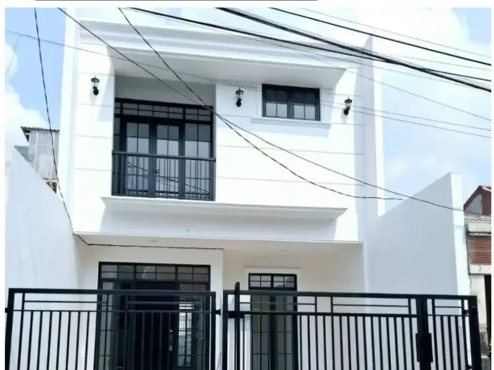 RUMAH BARU DESAIN KLASIK INTERIOR ELEGAN BIKIN JATUH HATI