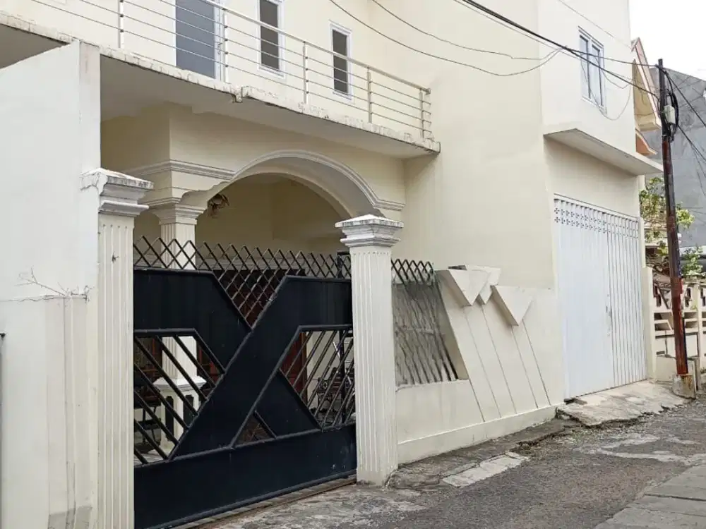 Dijual Rumah Darmo Permai, Lokasi Strategis