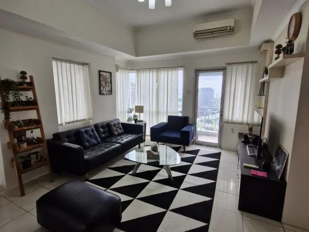 Apartemen Sudirman Park, 108 sqm, 3 Bedroom, Furnished, Lokasi Strategis
