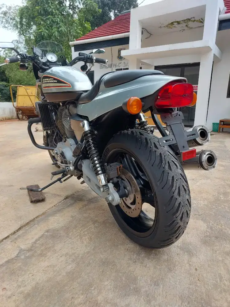 XR 1200 2010 Full Paper