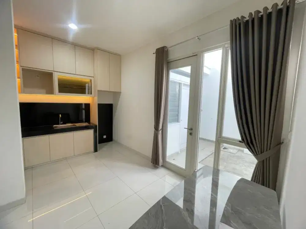 Disewakan rumah alam sutera tangerang semi furnish 4 kamar tidur siap huni cluster leora