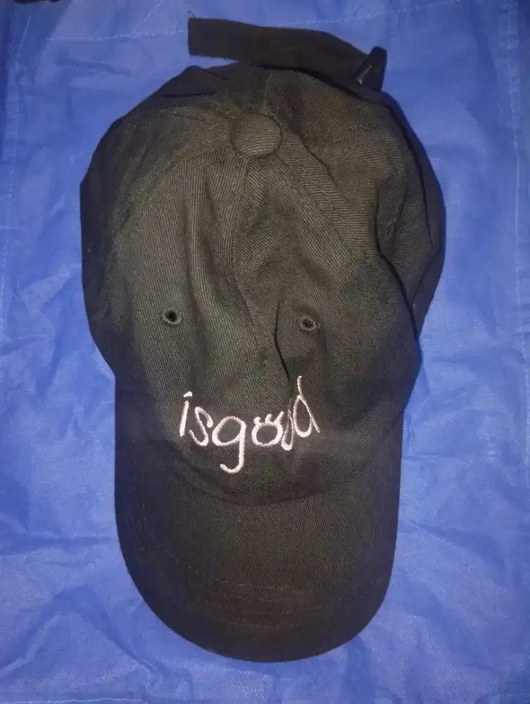 Topi Isgood black