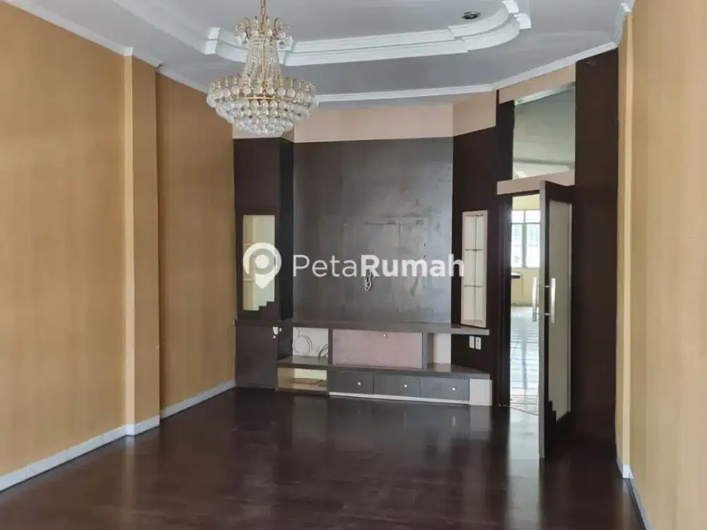 DIJUAL RUKO JALAN PROF HM YAMIN - DAERAH AKSARA COCOK UNTUK USAHA (MEIRA)