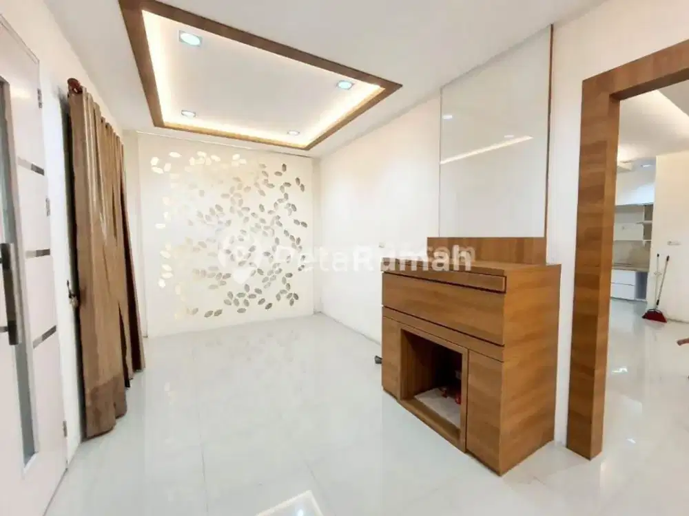 DIJUAL VILLA KOMPLEK MUTIARA PALACE - DAERAH PANCING (WANDYAGO)