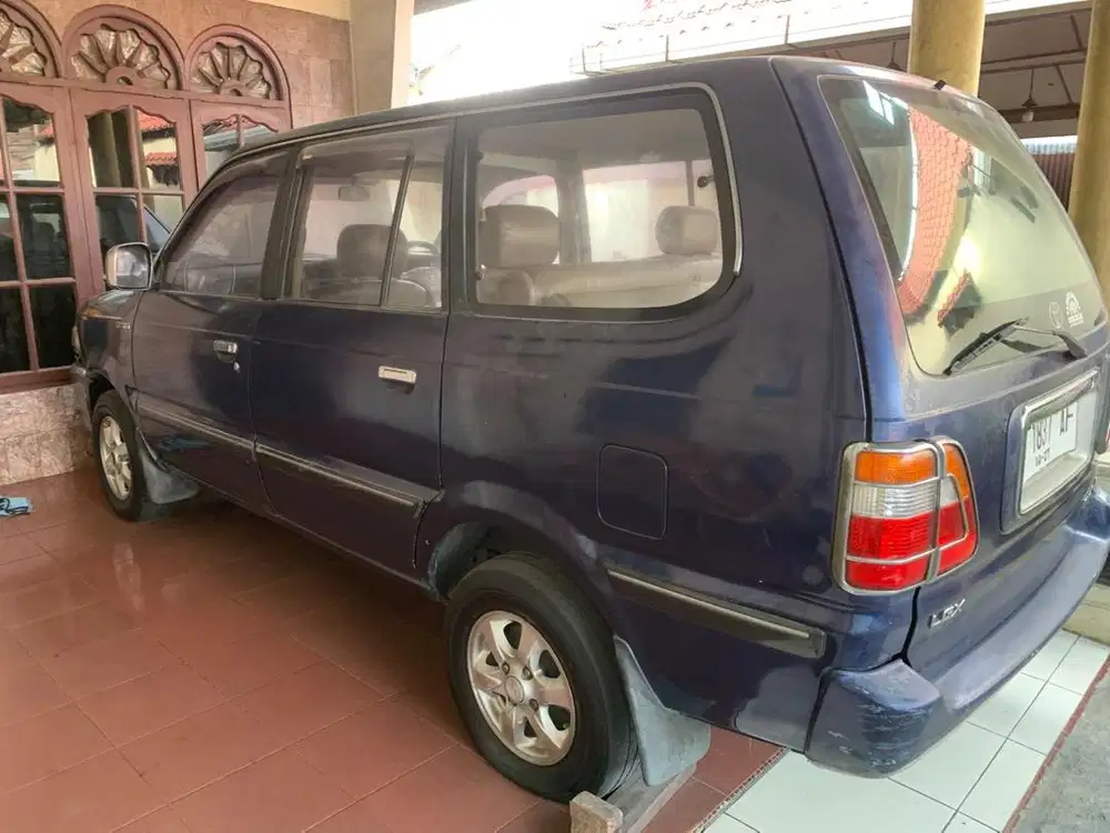 Jual toyota kijang lgx tahun 2002