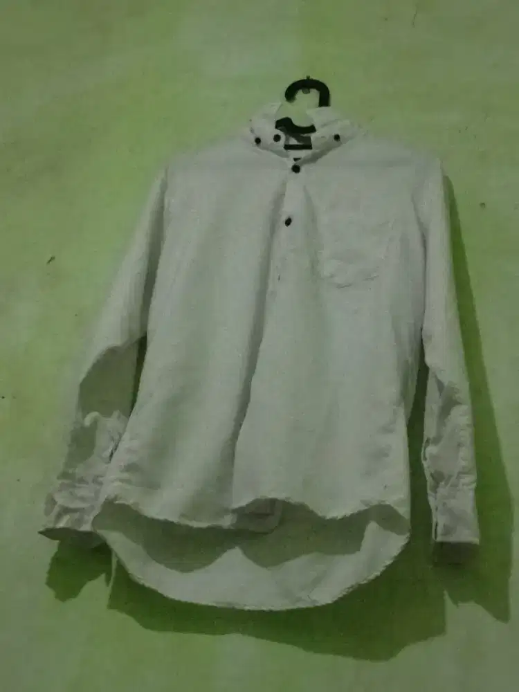 SAYA SEDANG MENCARI PEKERJAAN SBG SUPIR PRIBADI/KANTOR