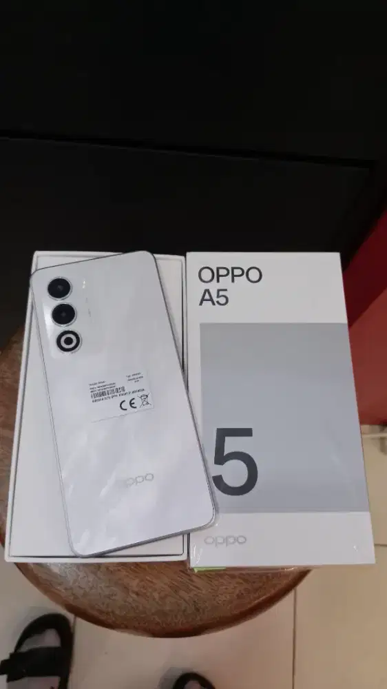 Oppo a5 2025 ram 8/128 like new