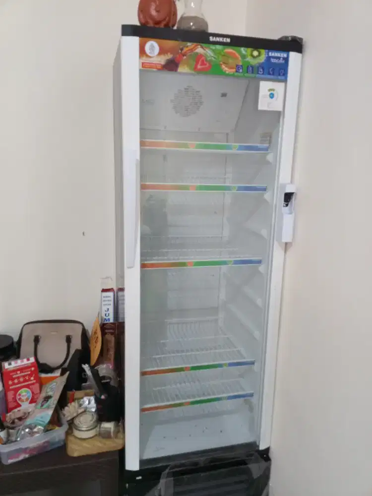 Showcase / Kulkas SANKEN 5 Rak