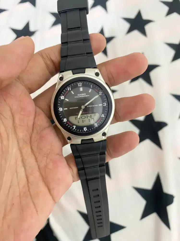 Jam tangan Casio AW-80
