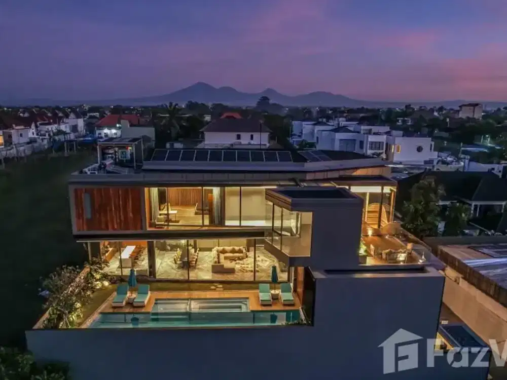 5 Bedroom Villa for sale in Kerobokan, Bali